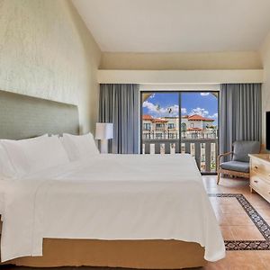Villa Master Suite